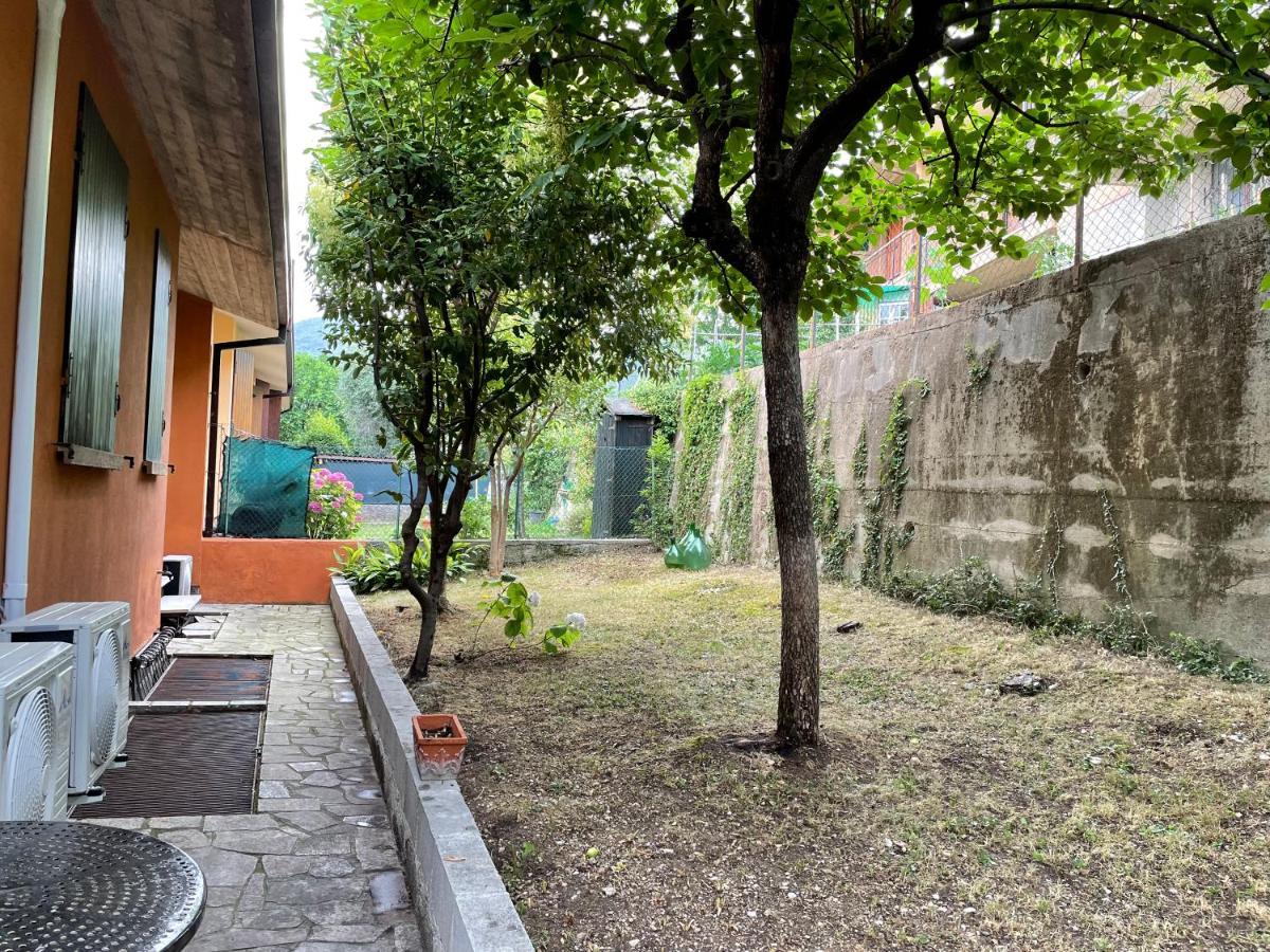 A la Zolia Mendia Villa Salò Esterno foto